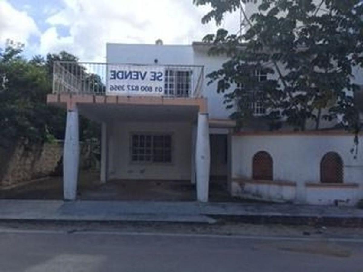 4 bedrooms House in Solidaridad, Mexico No. 162241