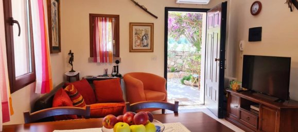 4-salle Appartement à Olbia, Italy No. 238257 3