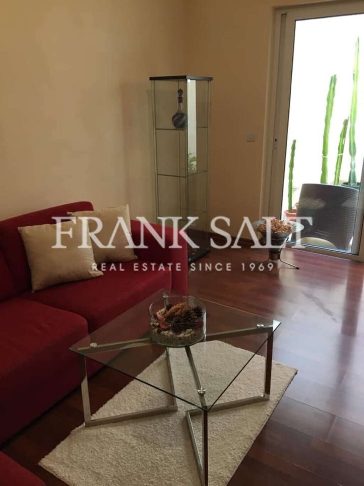 1 غرف نوم شقة في Victoria, Malta رقم 5690