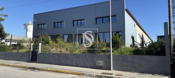 Gewerbliche Immobilie in Tondela, Portugal 1710m², Nr. 228345 2