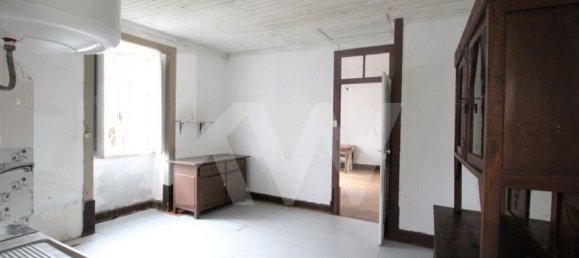 2 bedrooms House in Coimbra, Portugal No. 64695 12