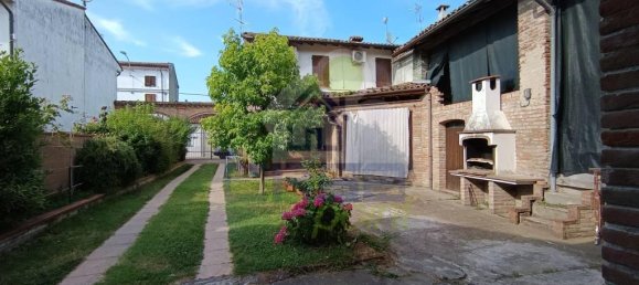 Casa de 3 habitaciónes en Torricella del Pizzo, Italy No. 36696 4