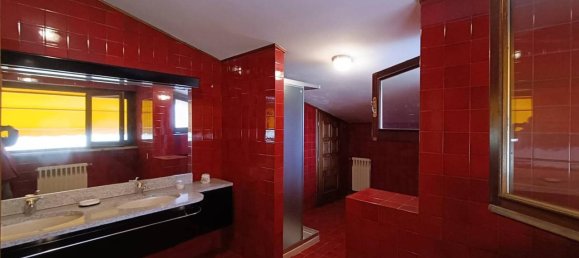 Вилла с 8 комнатами в Сан Сальваторе Монферрато, Италия № 37768 17