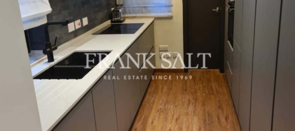 3 bedrooms Townhouse in Sliema, Malta No. 7058 4