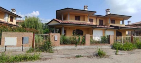 6غرفة شقة في Roncaro, Italy رقم 180485 2