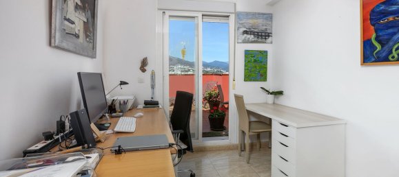 3 bedrooms Penthouse in Marbella, Spain No. 61312 9