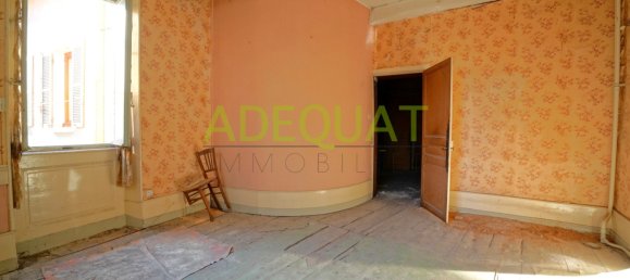 1 غرف نوم منزل ذو طابقين في Bourgoin-Jallieu, France رقم 201604 34