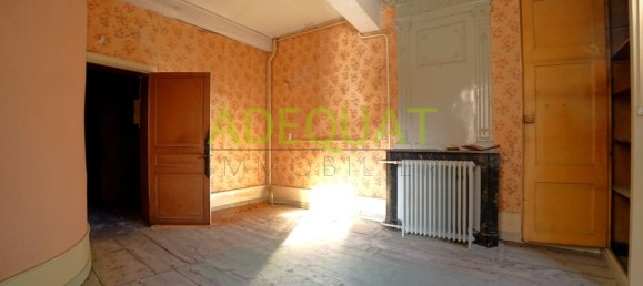 1 غرف نوم منزل ذو طابقين في Bourgoin-Jallieu, France رقم 201604 38