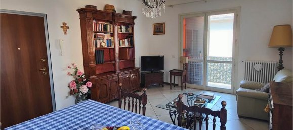 2 bedrooms Apartment in Fidenza, Italy No. 263178 6