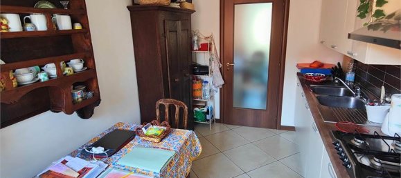 2 bedrooms Apartment in Fidenza, Italy No. 263178 8