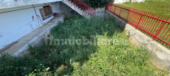 Квартира с 2 спальнями в Капурсо, Италия № 335655 18