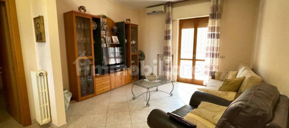 Квартира с 2 спальнями в Капурсо, Италия № 335655 3