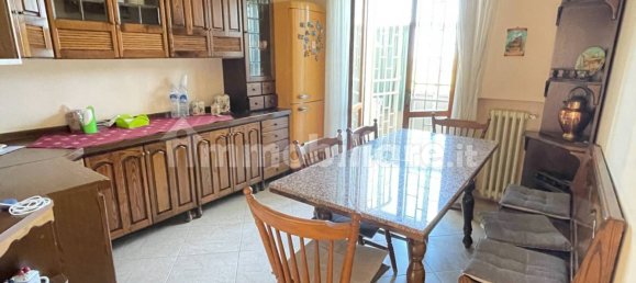 Квартира с 2 спальнями в Капурсо, Италия № 335655 5