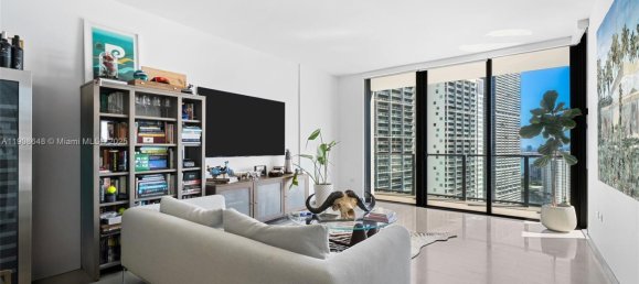 1 dormitorio propiedad comercial en venta en Miami, Miami-Dade, Florida, USA № 614866 3