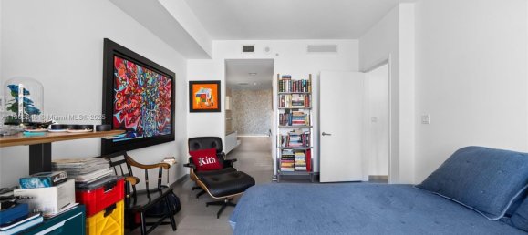 1 dormitorio propiedad comercial en venta en Miami, Miami-Dade, Florida, USA № 614866 10