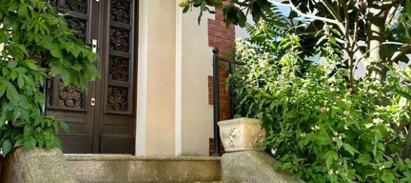 4 غرف نوم منزل في Colombes, France رقم 188050 2