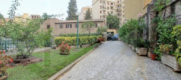 Apartamento de 7 habitaciónes en Rome, Italy No. 30465 23