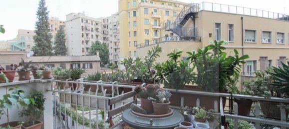 Apartamento de 7 habitaciónes en Rome, Italy No. 30465 8