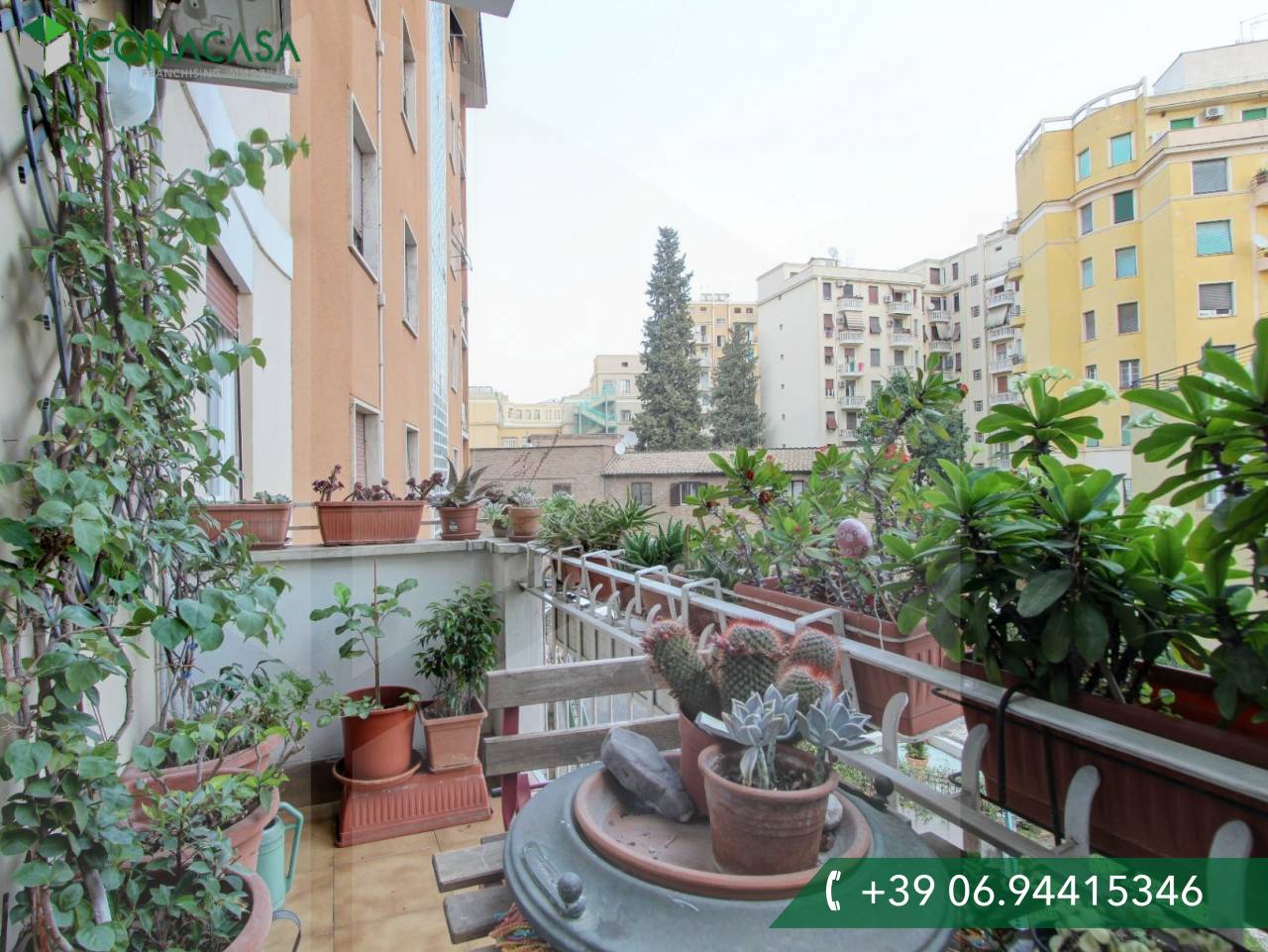Apartamento de 7 habitaciónes en Rome, Italy No. 30465