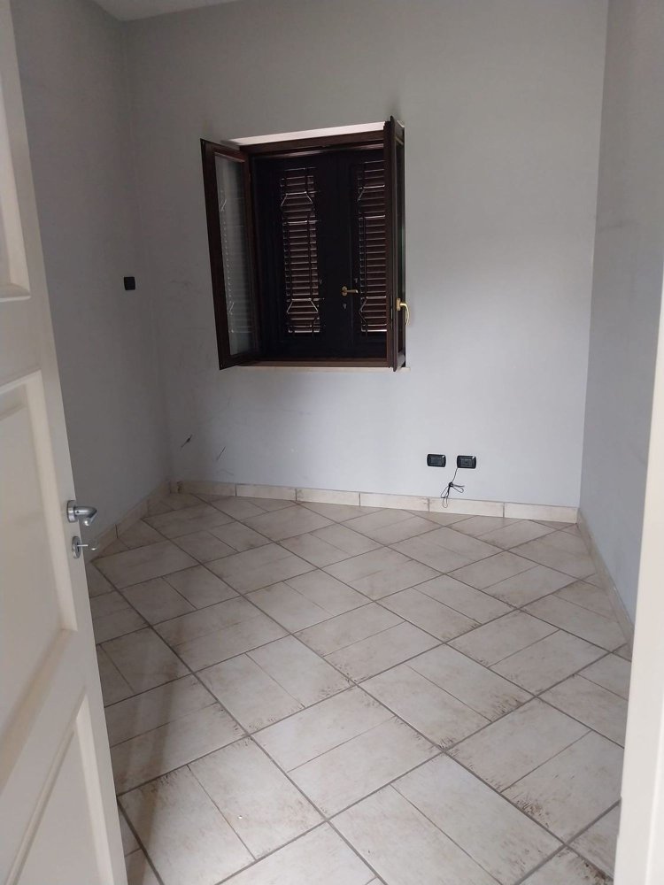 2 bedrooms Duplex in Qualiano, Italy No. 339423