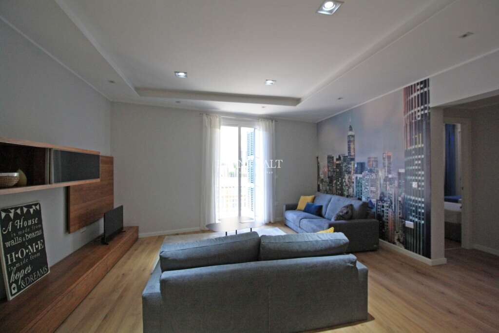 Квартира с 2 спальнями в Слима, Мальта № 9311