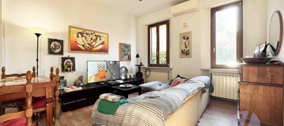 7 rooms House in Camaiore, Italy No. 119870 4