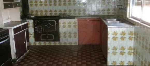 Дом с 5 спальнями в Travancinha, Португалия № 170138 8