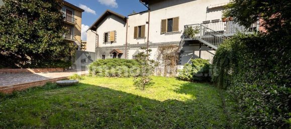 4 bedrooms House in Milan, Italy No. 351663 3