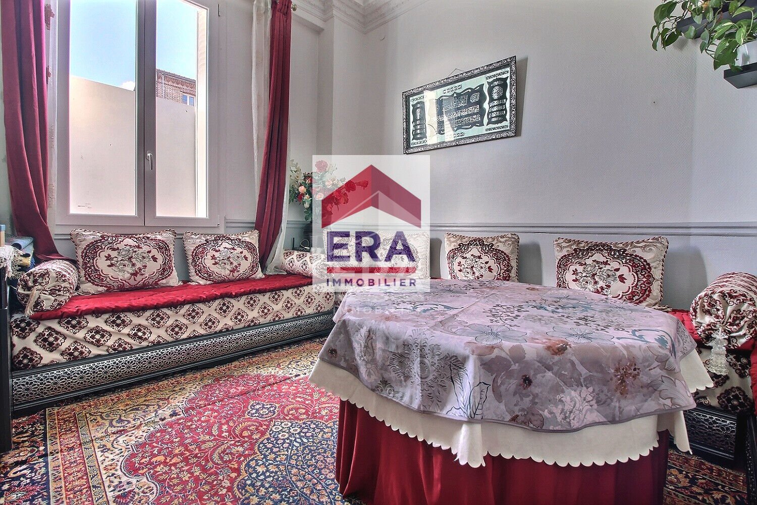 3 rooms Apartment in Seine-Saint-Denis, France No. 364069