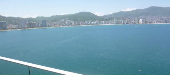 Apartamento de 3 dormitorios en Guerrero, Mexico No. 181250 2