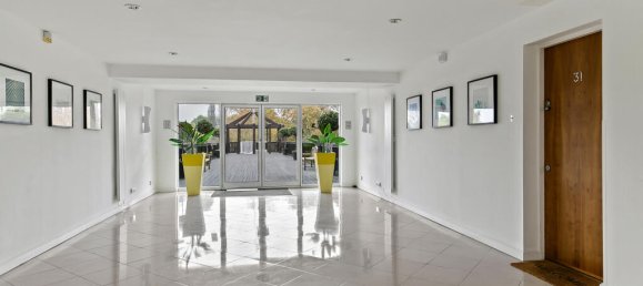 1 غرف نوم شقة في Brentford, United Kingdom رقم 9076 9