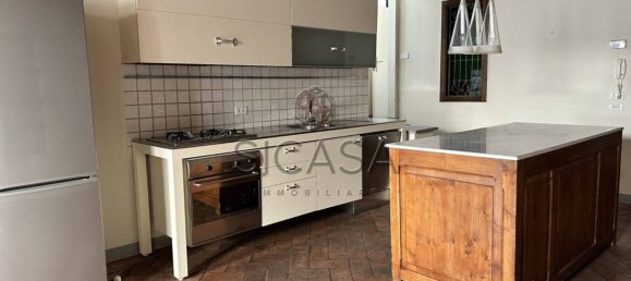 2 bedrooms House in Sansepolcro, Italy No. 122828 9