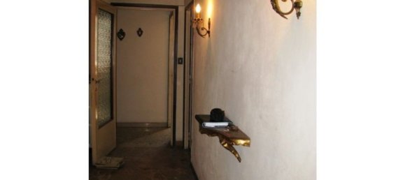 4 Schlafzimmer Wohnung in Montevarchi, Italy, Nr. 74513 2