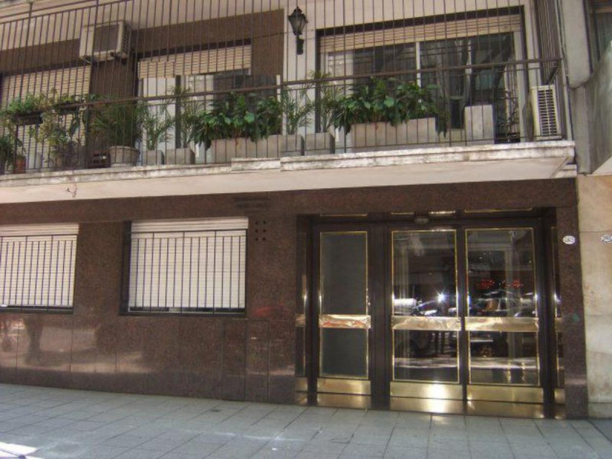 3 bedrooms Apartment in Buenos Aires, Argentina No. 94017