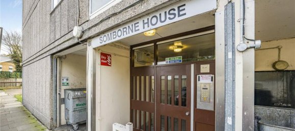  Apartment in London, United Kingdom No. 7334 8