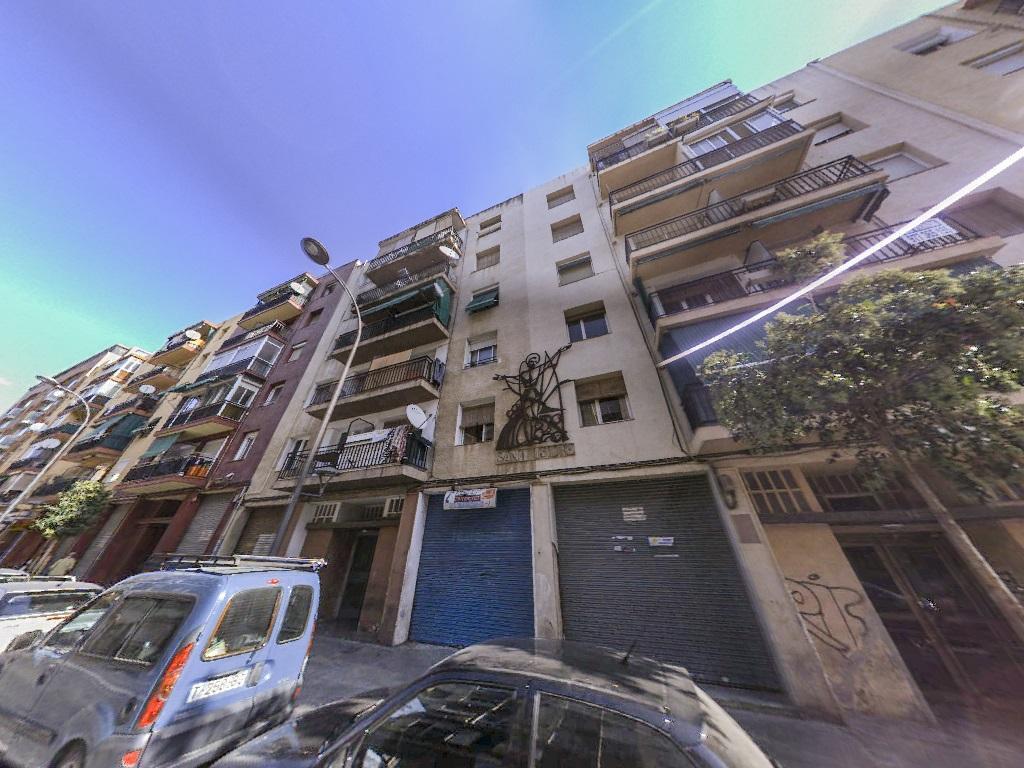 Apartamento de 3 dormitorios en Reus, Spain No. 203133