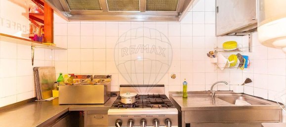 91m² Commercial property in Vila Nova de Gaia, Portugal No. 268784 15