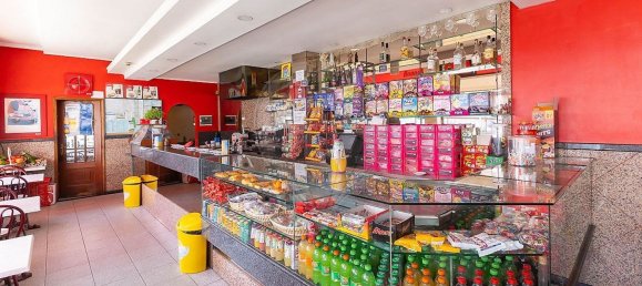 91m² Commercial property in Vila Nova de Gaia, Portugal No. 268784 10