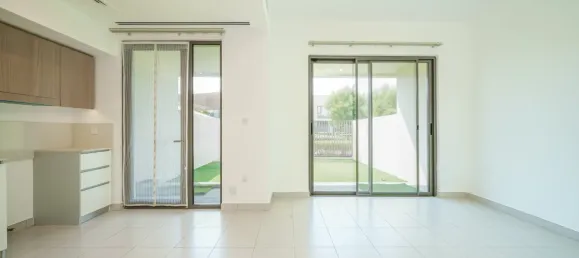 Таунхаус с 3 спальнями в Dubai South (Dubai World Central), ОАЭ № 105942 3