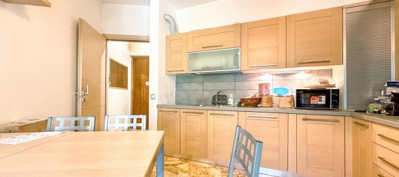 3-salle Appartement à Borgosesia, Italy No. 233867 23