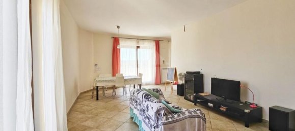 Apartamento de 3 dormitorios en Bitonto, Italy No. 325460 5
