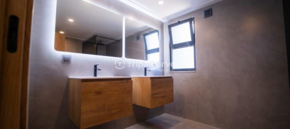 5 bedrooms Villa in Quarteira, Portugal No. 33041 32