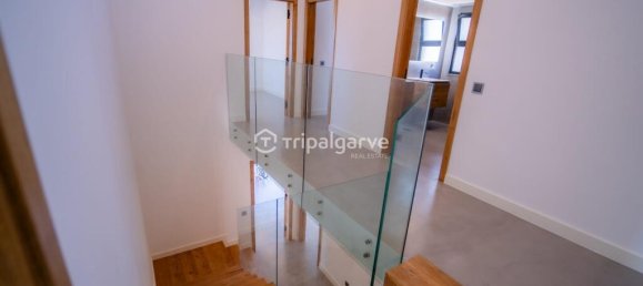 5 bedrooms Villa in Quarteira, Portugal No. 33041 25