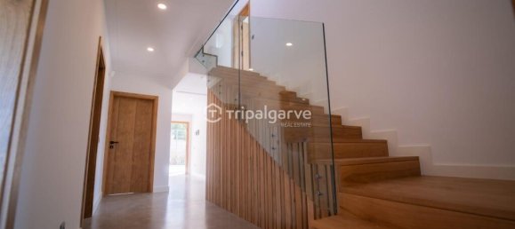 5 bedrooms Villa in Quarteira, Portugal No. 33041 45