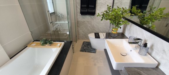 4 bedrooms House in Bang Phli Yai, Thailand No. 68510 8