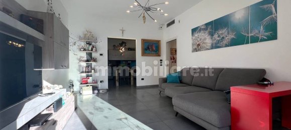 2 غرف نوم فيلا في Sirmione, Italy رقم 192611 26