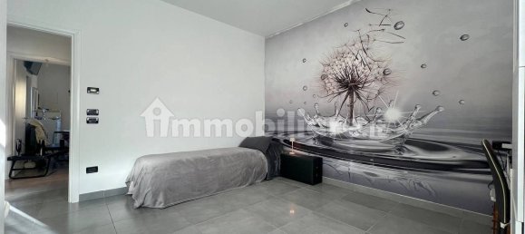 2 غرف نوم فيلا في Sirmione, Italy رقم 192611 16