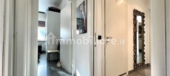 2 غرف نوم فيلا في Sirmione, Italy رقم 192611 34