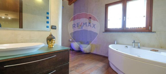 4-Zimmer Wohnung in Fontanella, Italy, Nr. 235842 48