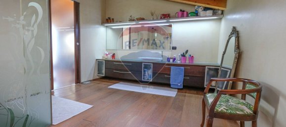 4-Zimmer Wohnung in Fontanella, Italy, Nr. 235842 30